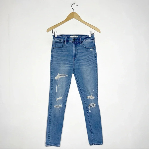 Abercrombie & Fitch High Rise Super Skinny Curve Love Jeans Size 27 / 4 Short - Picture 1 of 7